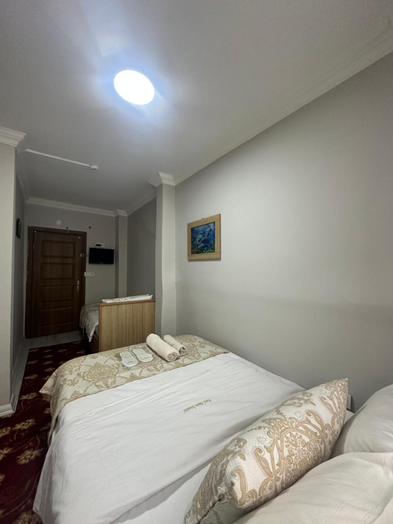 Amore Hotel Istanbul Exterior photo